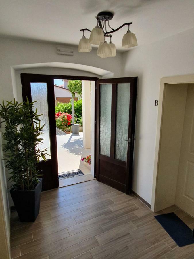 Apartments Borghetto Винкуран Экстерьер фото
